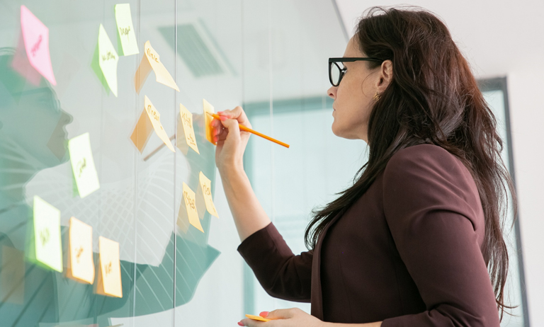 Cómo crear una estrategia de plan de ventas efectiva